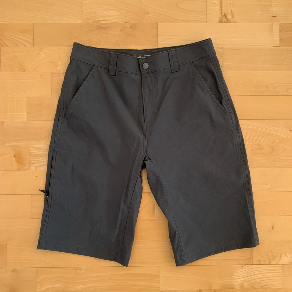 Columbia Men’s Gray Shorts NWOT